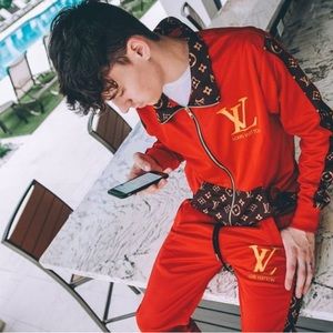 Meet your Posher, Corey